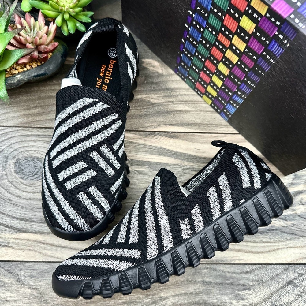 NIB Bernie Mev Peppa 38 7-7.5 Slip On Comfort Fashion Sneakers